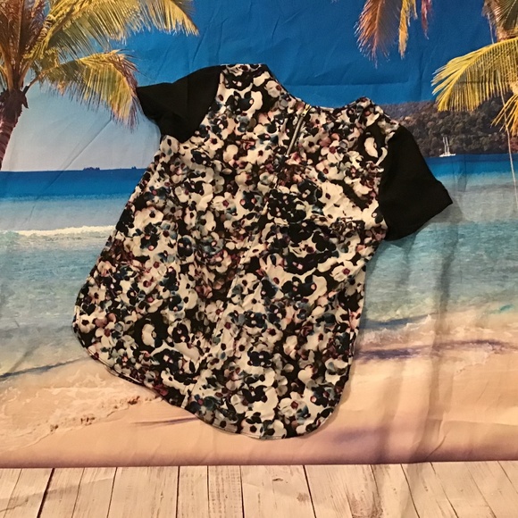 Charlie Jade Anthropologie floral zipper blouse S